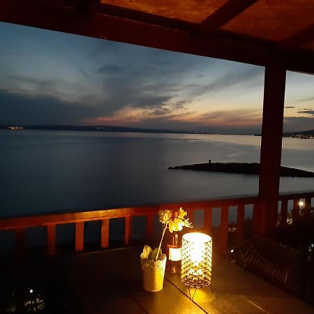 Mobile Home Apartment Camp 克罗诺维察 外观 照片